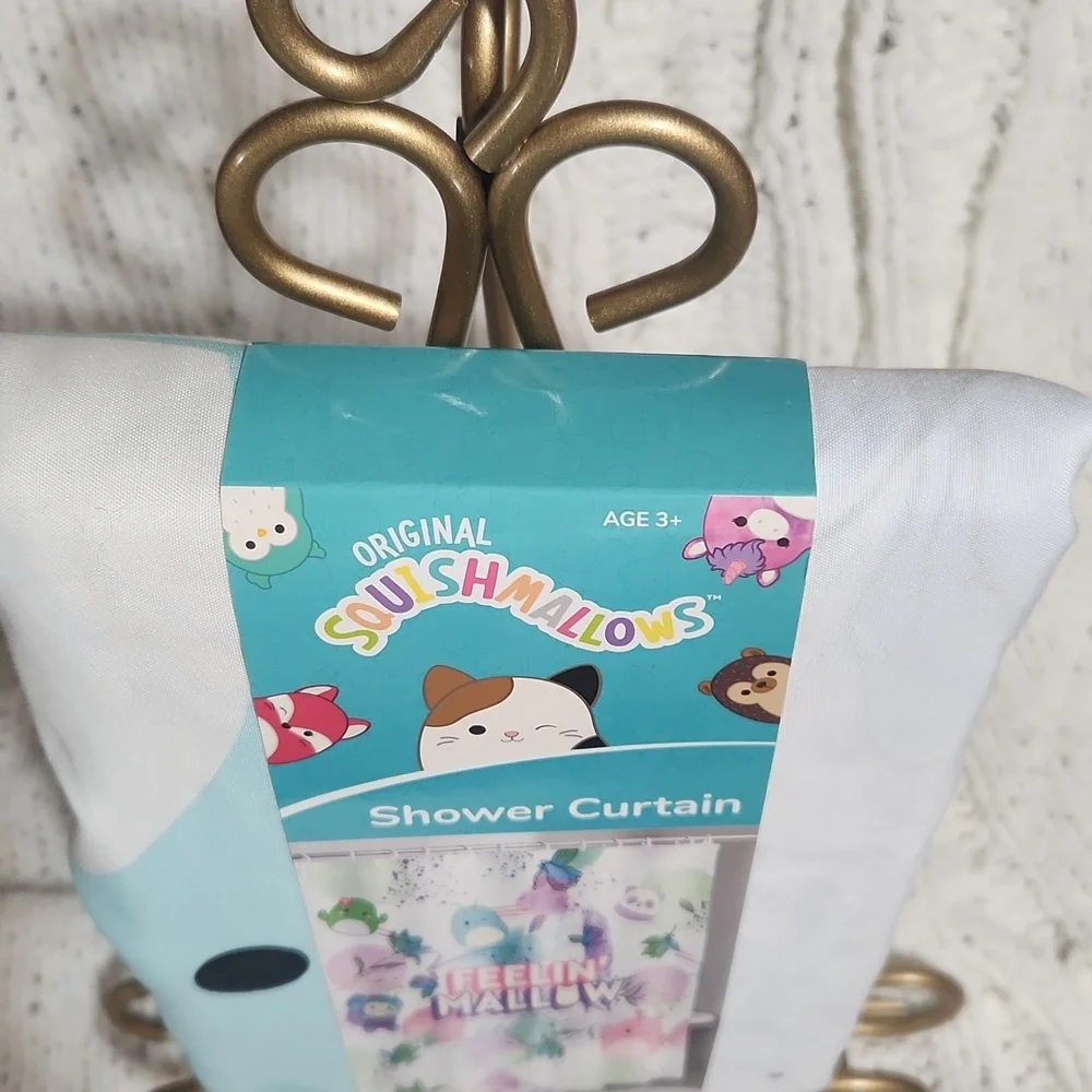 SQUISHMALLOWS shower Curtain